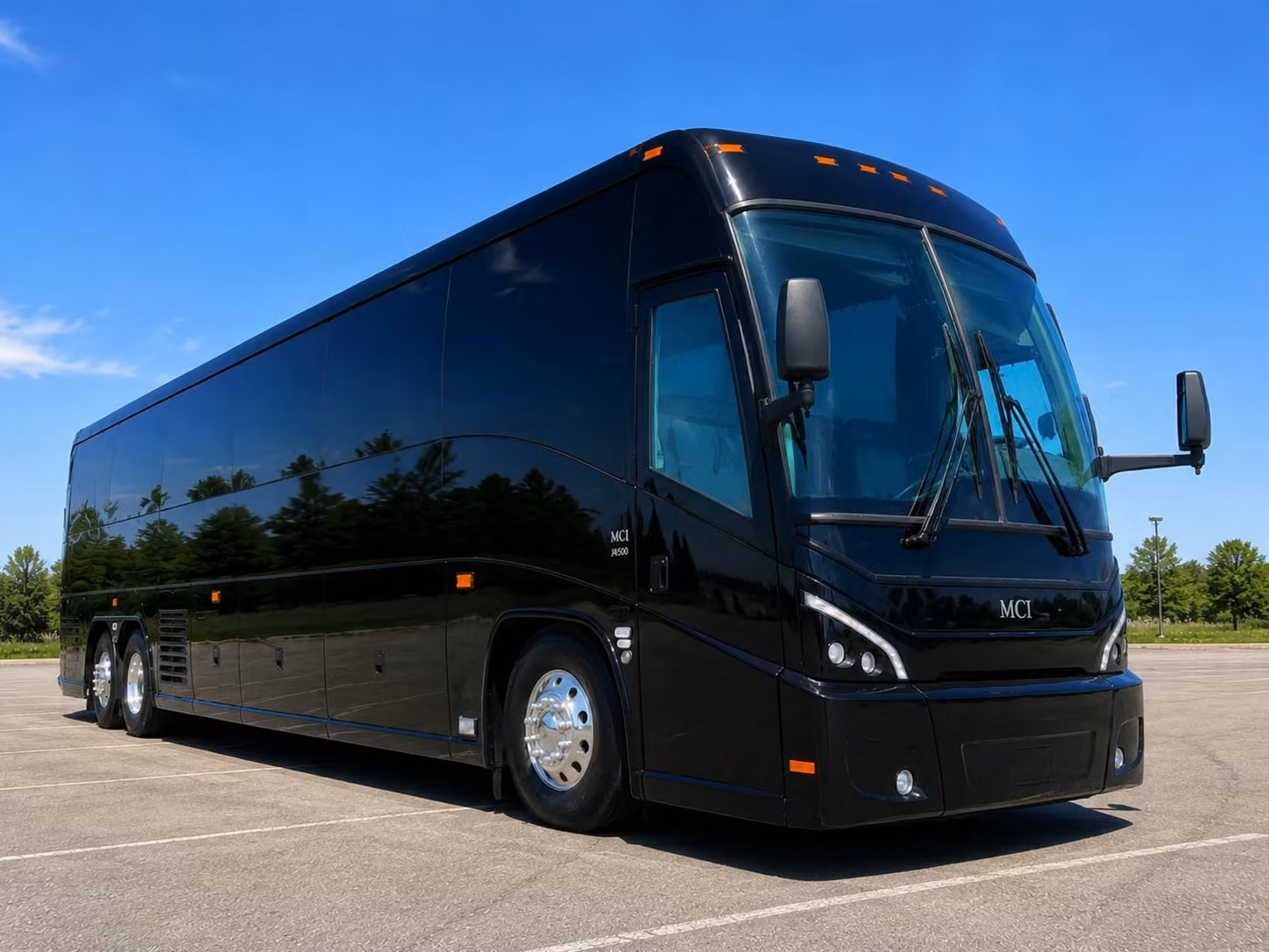 ada accessible field trip buses available for plantation schools and youth programs