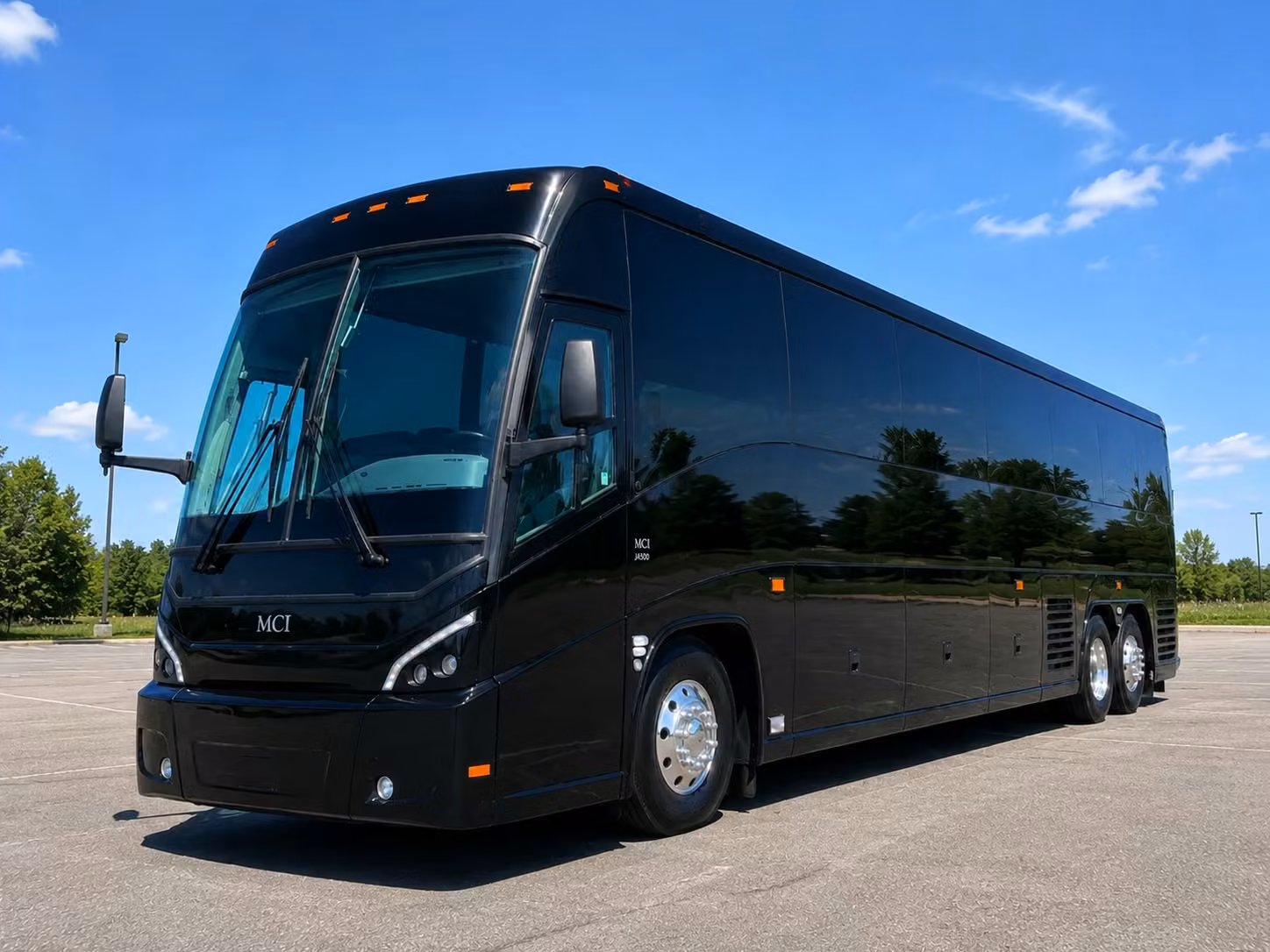 charter buses and minibuses to hard rock stadium for dolphins and concerts