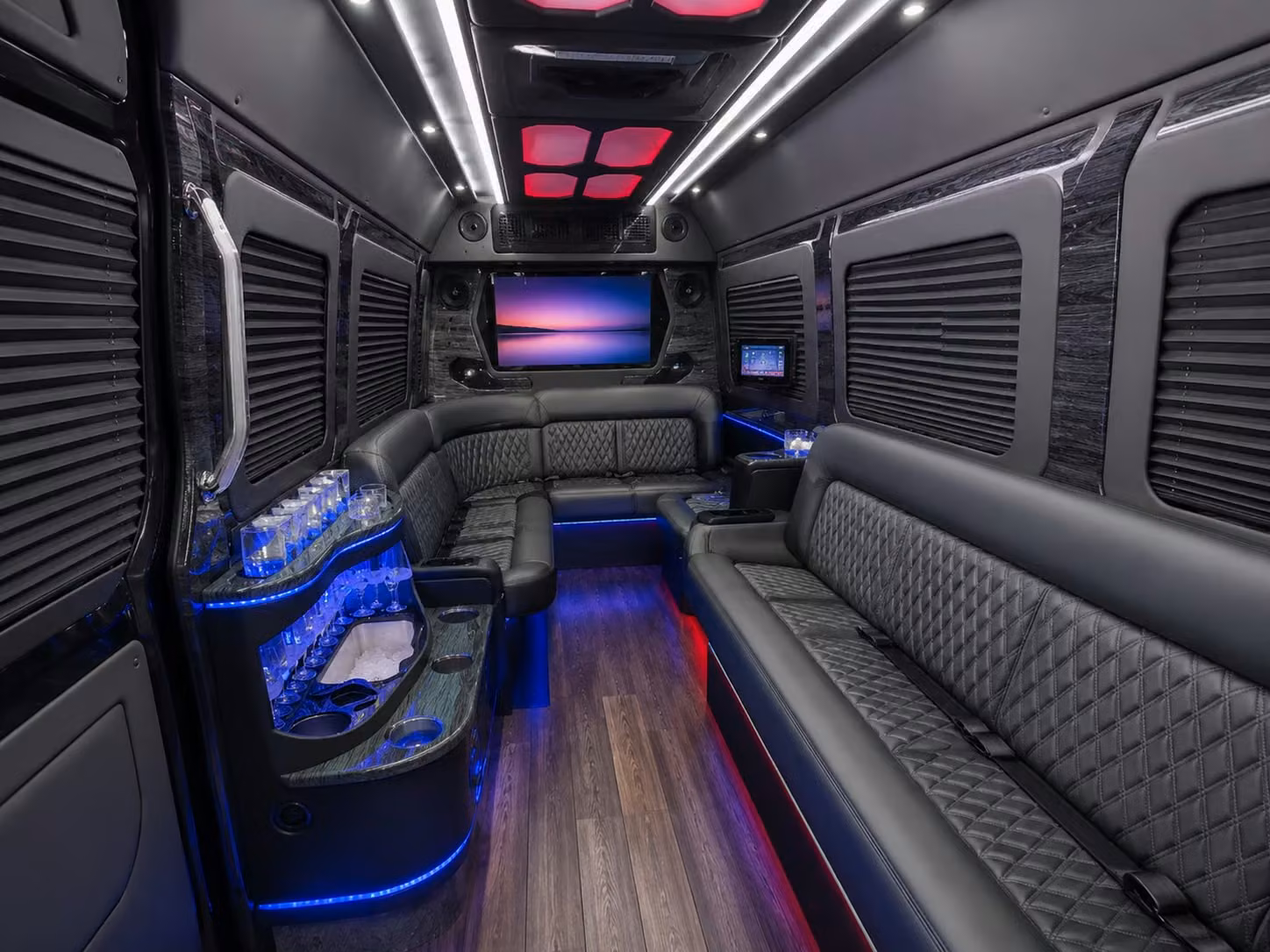 coordinated airport transfers base to base shuttle services for military groups in plantation