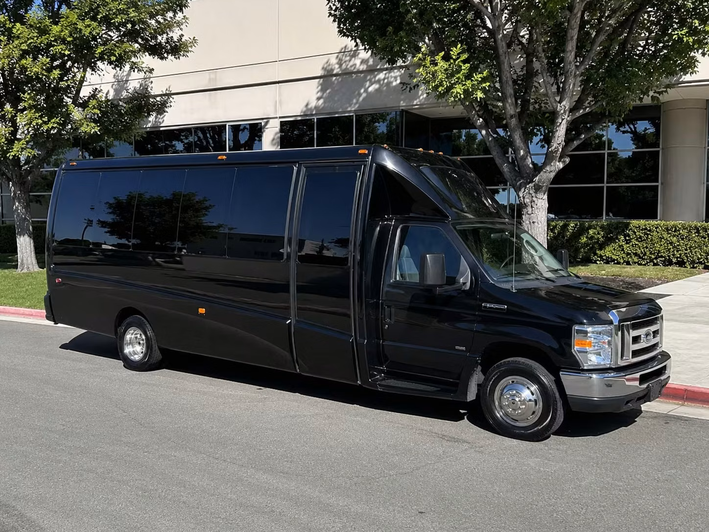 plantation prom night party buses ride in style before you even arrive